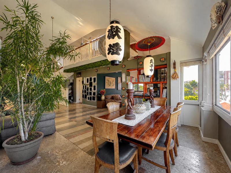 2 Bedroom Property for Sale in Green Point Western Cape